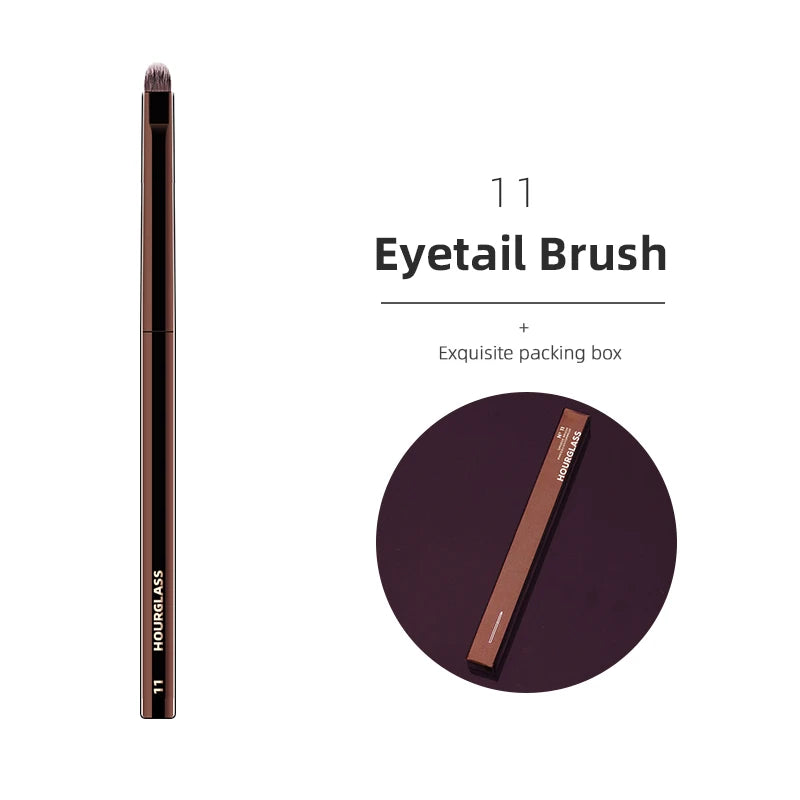 Professional Makeup Brush – Foundation, Powder & Blush Brush